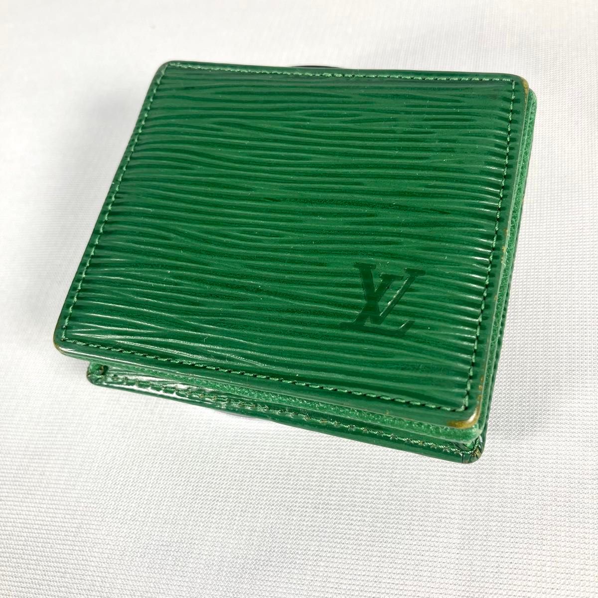 ヴィトン エピ ポルトモネ ボワット コインケース M63694 グリーン