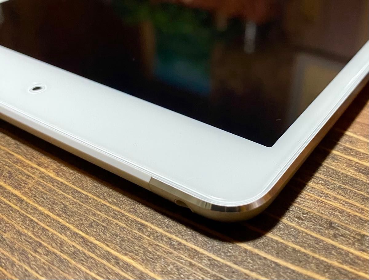 Apple iPad mini4 Wi-Fi + Cellular 64GB ios15 8 Simロック解除済み