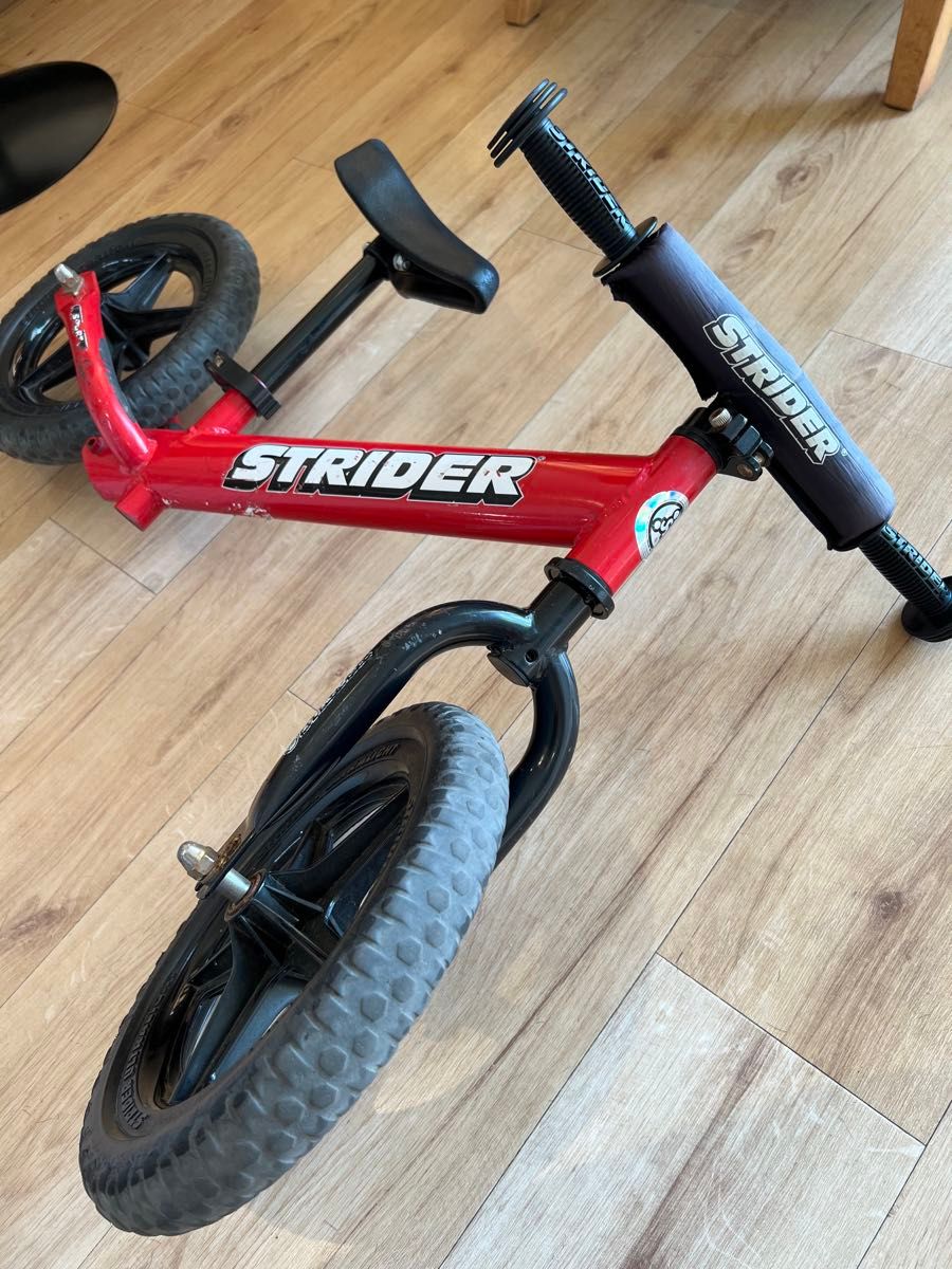 中古 ストライダー キックバイク STRIDER バランスバイク 自転車 子供