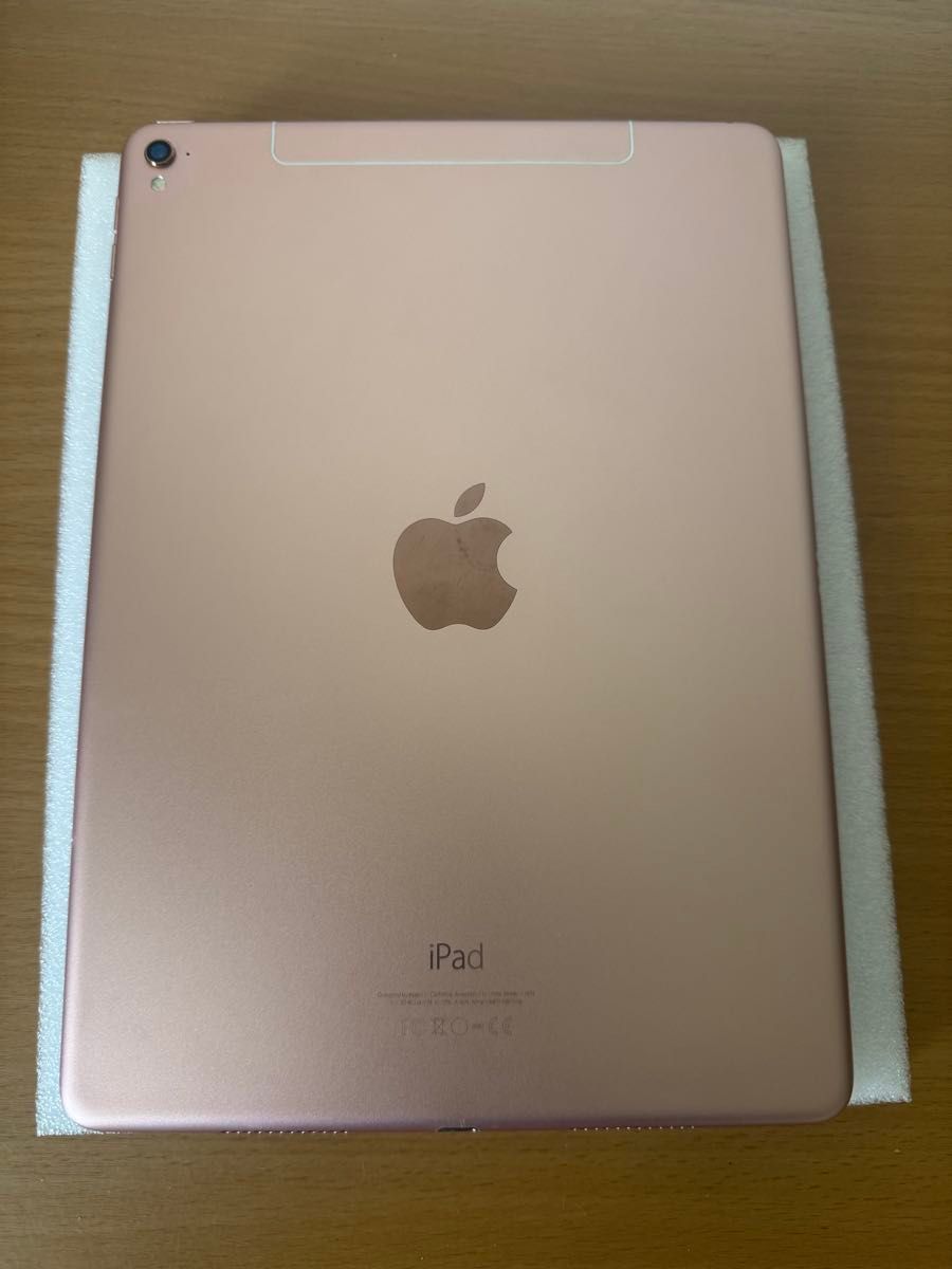 iPad Pro 9 7インチ Wi-Fi + Cellular 32GB ゴールド MLYJ2J/A A1674