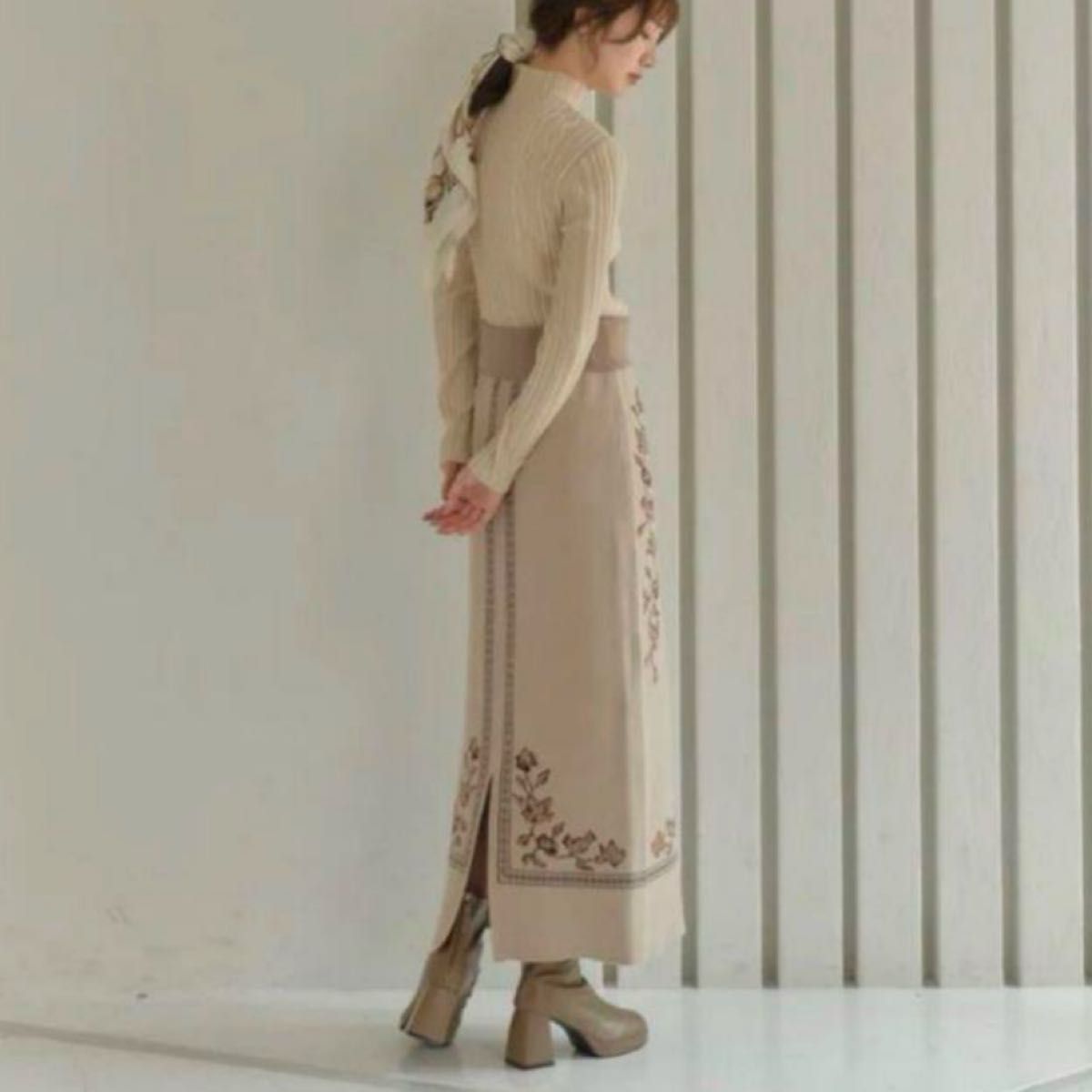 新品タグ付き 【Eaphi】scarf motif knit skirt アイボリー ニット