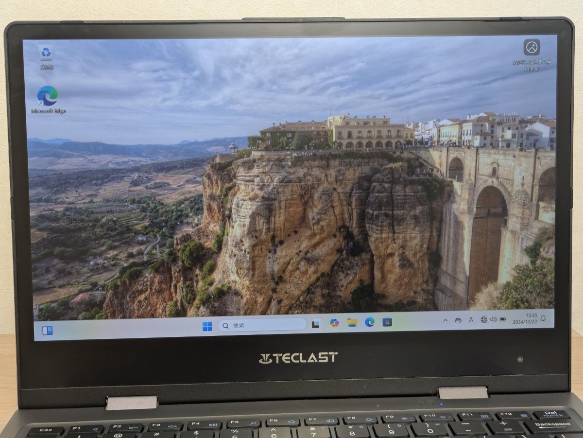 TECLAST F5 11 6インチFullHD ノートパソコン Celeron N4100 8GB/256GB