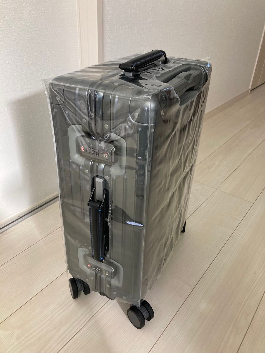 INV1811 イノベーター アルミスーツケース36L ガンメタル INNOVATOR