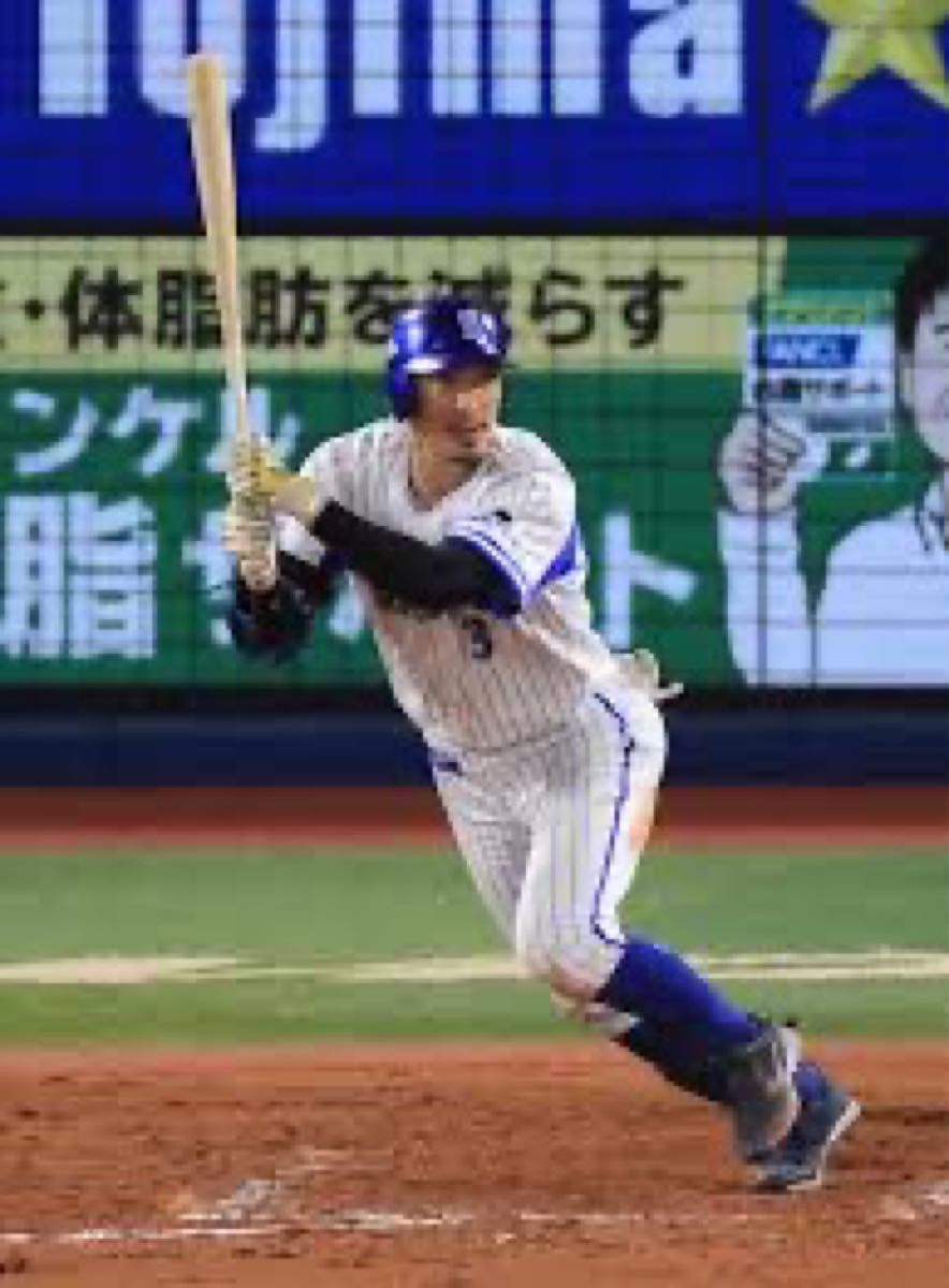 横浜DeNAベイスターズ 梶谷 実使用 ビジターユニフォーム｜Yahoo