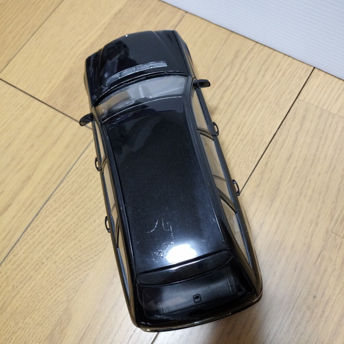 京商【1/18 Mercedes Benz E-Klasse】 劣化あり ミニカー メルセデス