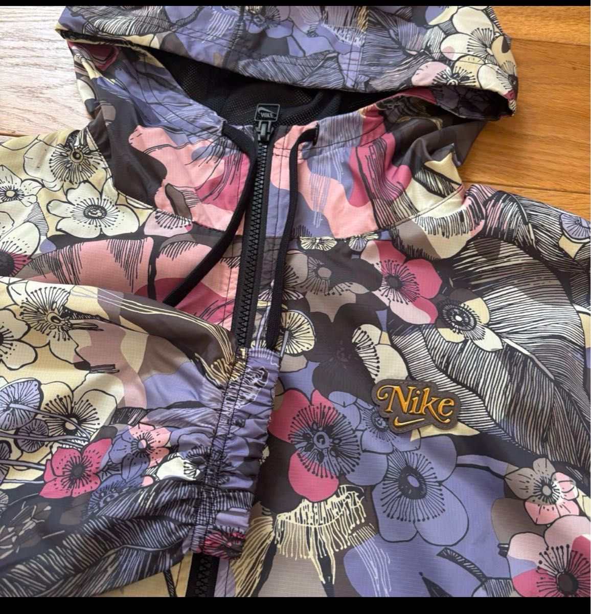 NIKE ナイキ ウィンドブレーカー レディース L ボタニカル 花柄