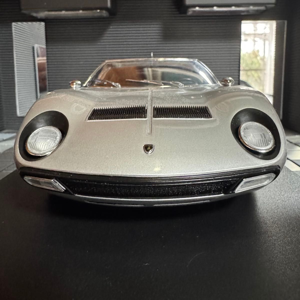 絶版未展示品 京商 1/18 ランボルギーニ ミウラ P400 SV シルバー
