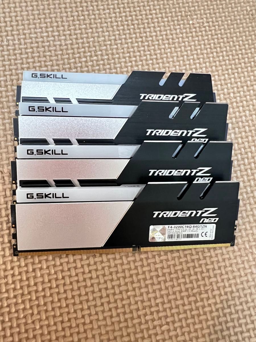 G SKILL TRIDENT Z NEO DDR4 64GB(16GB×4)パソコン用 増設 メモリー