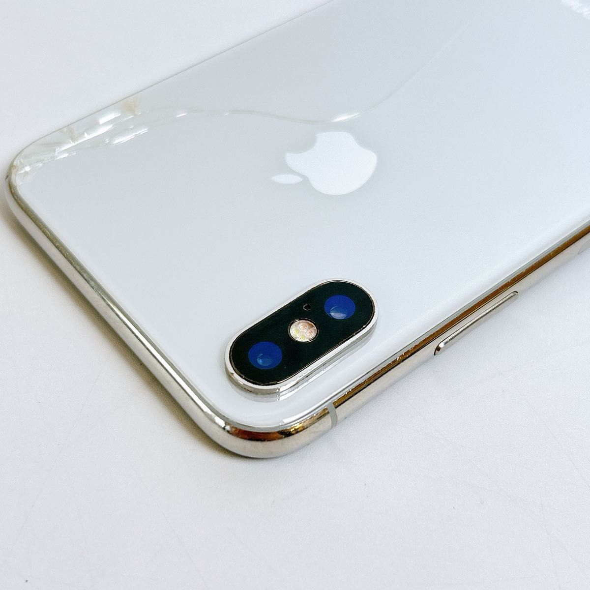 バッテリー100% iPhoneX 64GB シルバー SIMフリー 本体｜Yahoo!フリマ