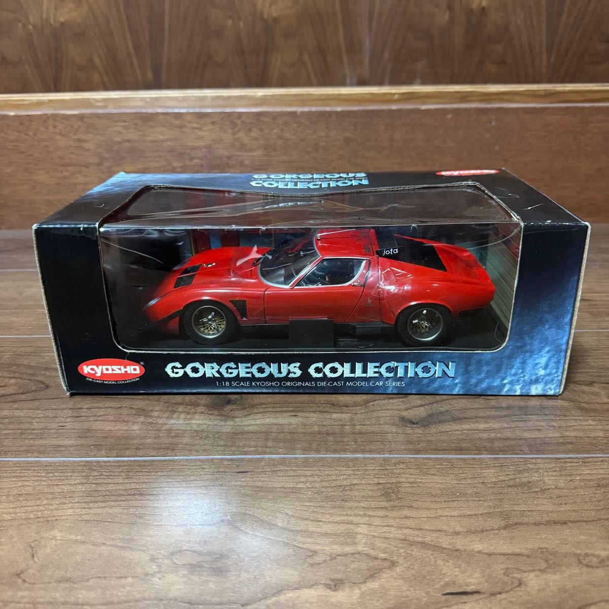 絶版未展示品 京商 1/18 ランボルギーニ イオタ SVR｜Yahoo!フリマ（旧