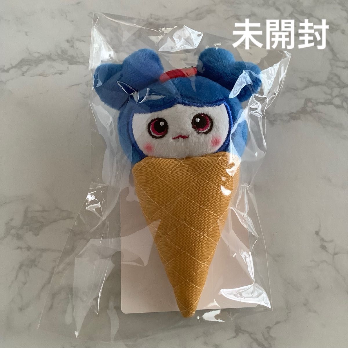 TWICE チェヨン BABY LOVELYS アイスぬいぐるみバッチ TWICE チェヨン