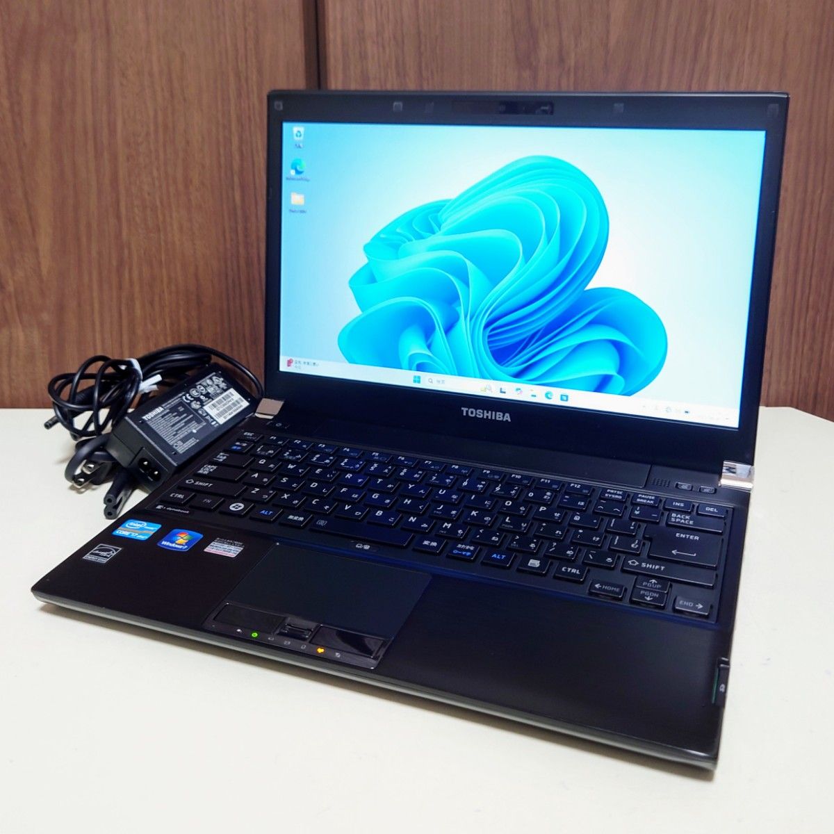 TOSHIBA dynabook Corei7 メモリ8GB SSD128GB Windows11 DVD