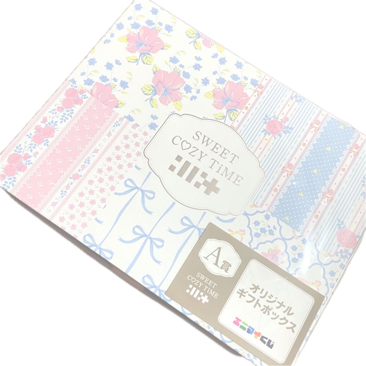 ILLIT エニマイくじ A賞 オリジナルギフトボックス ポストカード22種