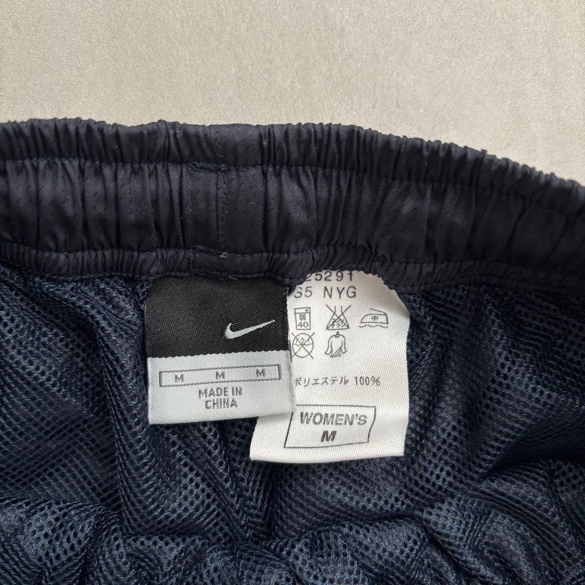archive y2k 00s nike ナイキ トラックパンツ ナイロンパンツ刺繍ロゴ
