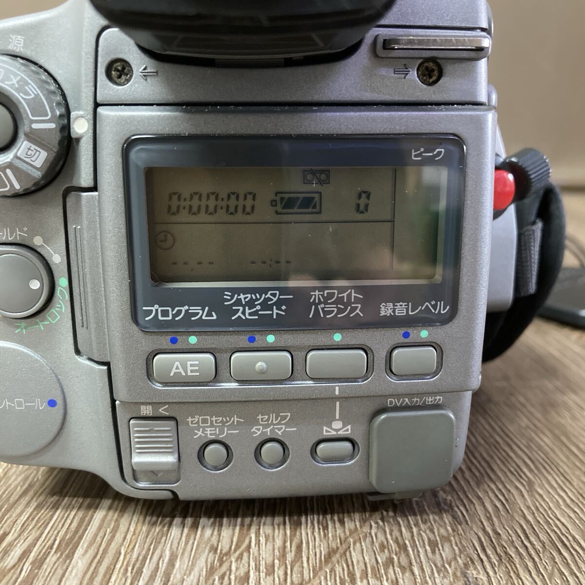 vx1000 本体のみ 通電確認済み ジャンク DCR-VX1000 本体のみ 通電確認