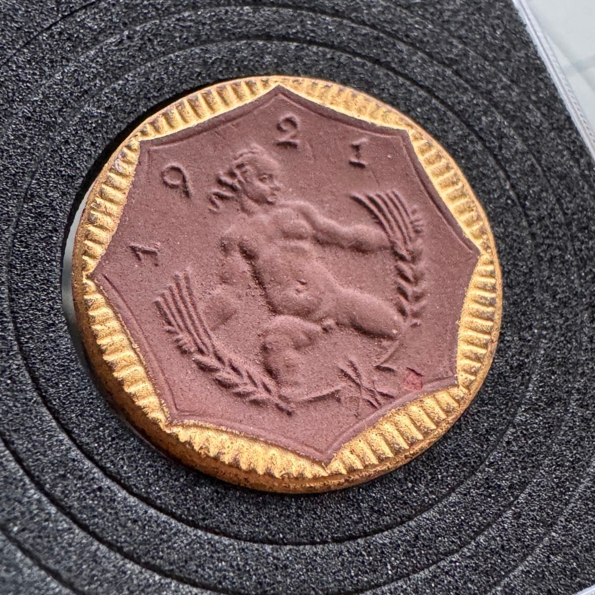 ドイツ マイセン陶貨】1921年 ザクセン 5マルク 金彩×裸婦像 ドイツ