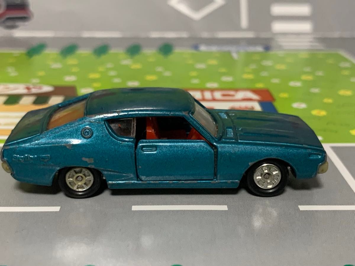 黒箱トミカ NO 82 日産スカイライン 2000GT-X ケンメリ 日本製｜Yahoo
