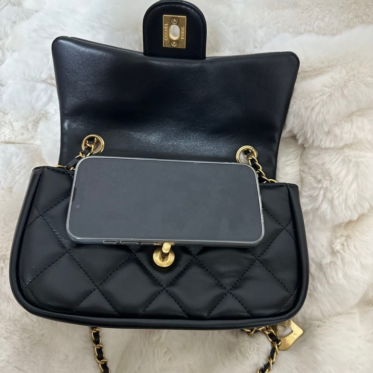 CHANEL シャネル VIPノベルティマトラッセ ミニフラップバッグ