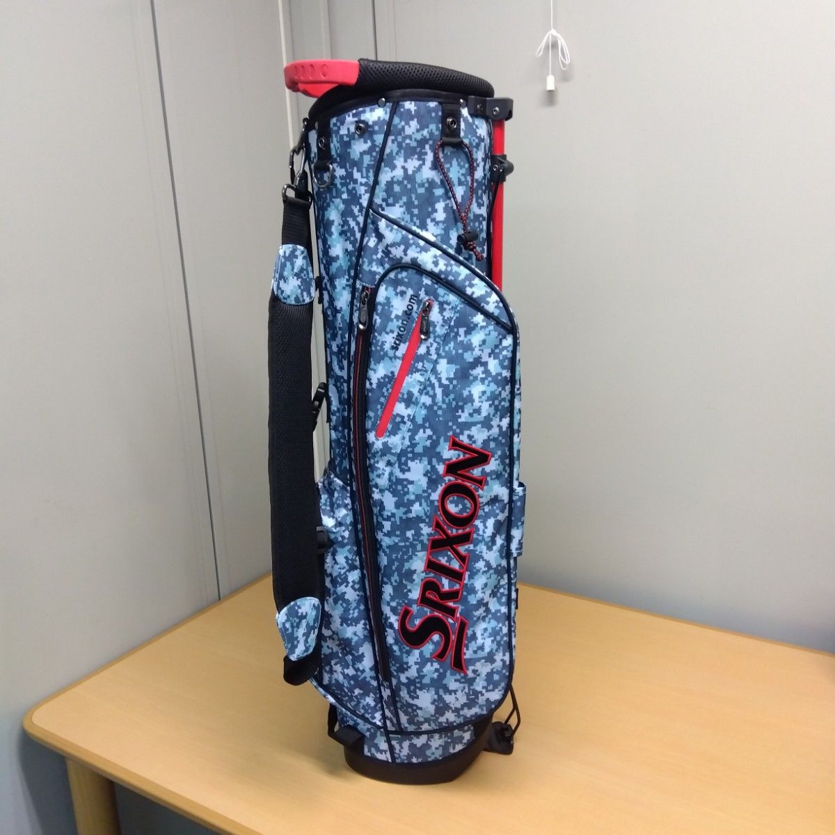 SRIXON スリクソン スタンド式 キャディバッグ 迷彩柄 ブルー｜Yahoo