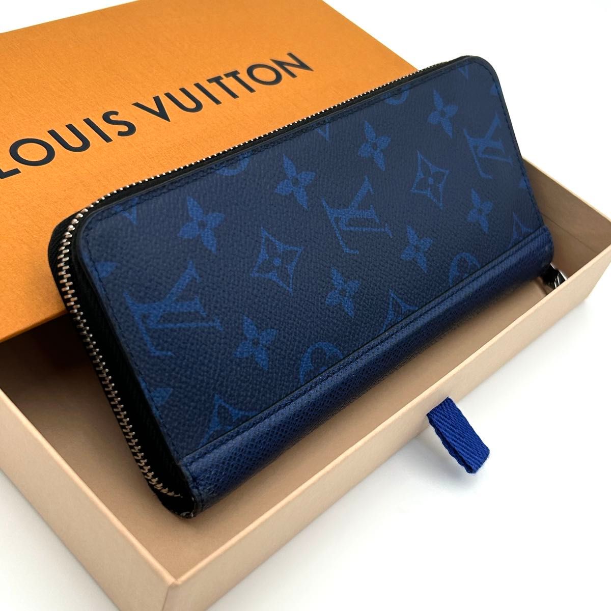 LOUIS VUITTON ルイヴィトン タイガラマ ジッピーウォレット ヴェル