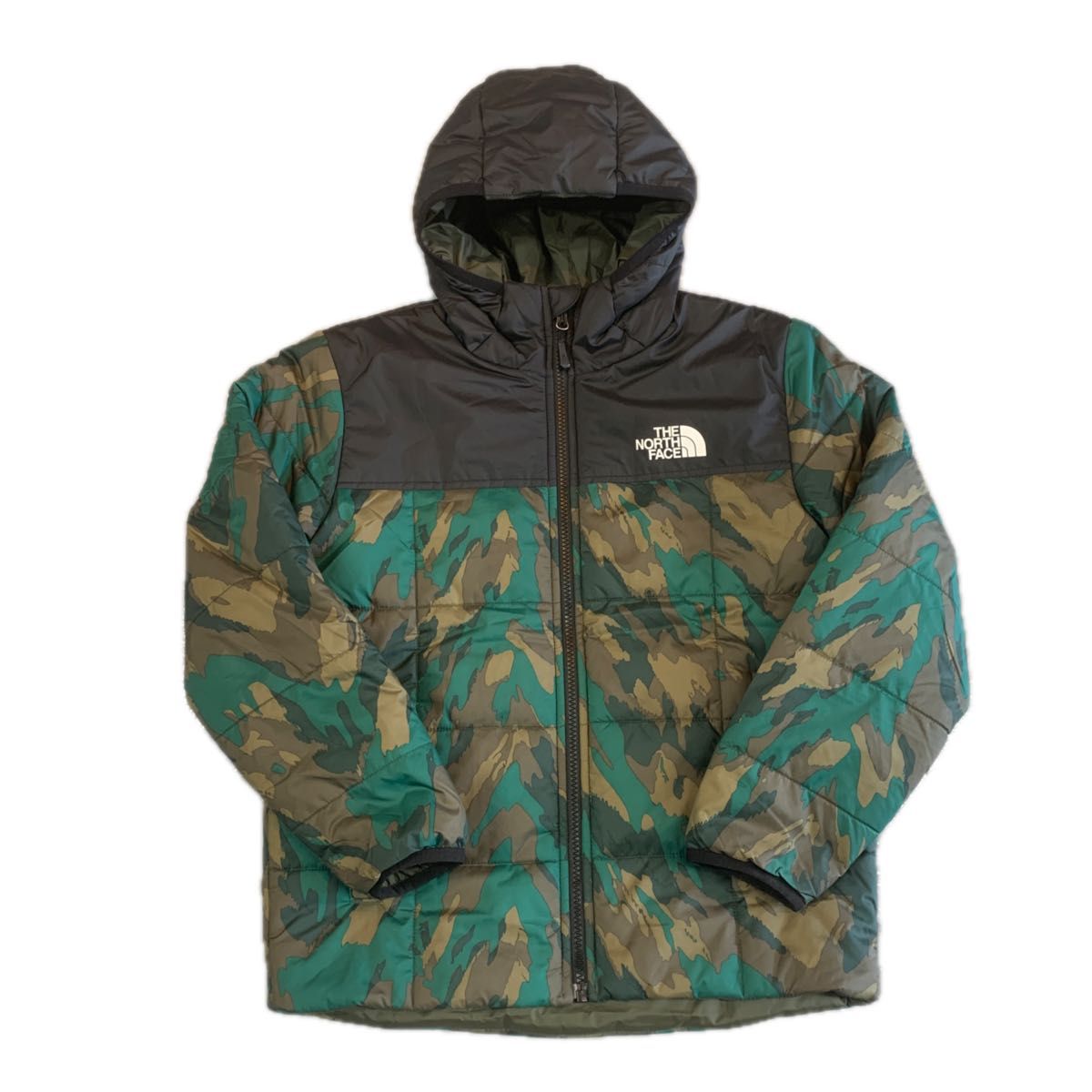 キッズ Mサイズ 約130㎝ THE NORTH FACE ノースフェイス 迷彩柄が