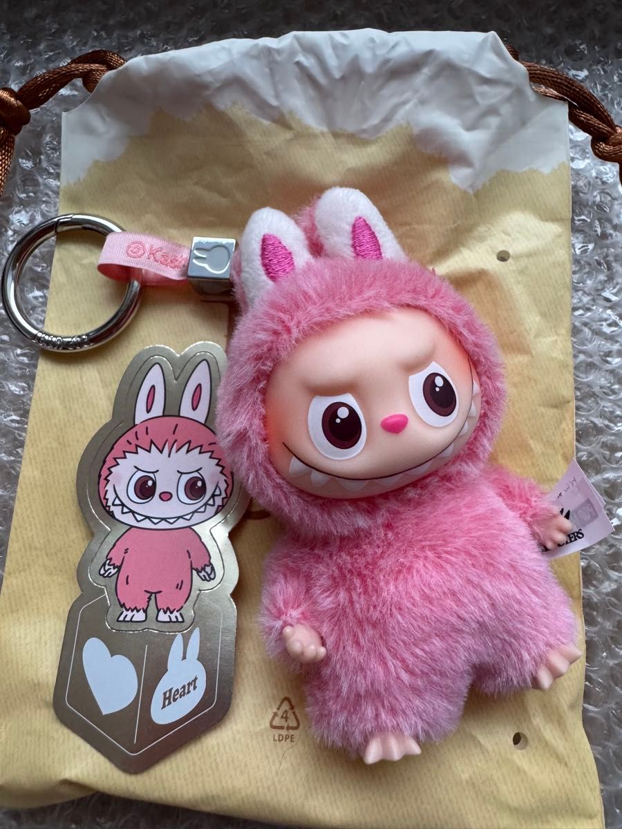 超レア】ラブブ LABUBU PIN FOR LOVE イニシャルアルファベット