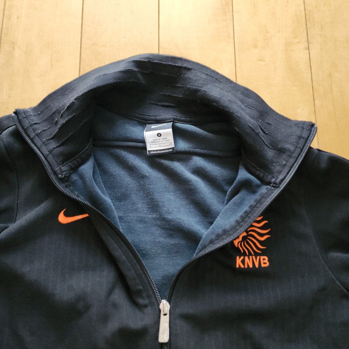 NIKE ナイキ トラックジャケット サッカー オランダ代表｜Yahoo!フリマ