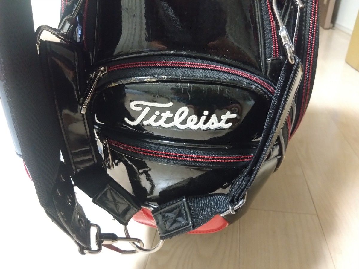 Titleist タイトリスト キャディバッグ エナメル 黒 赤 白 限定ツアー