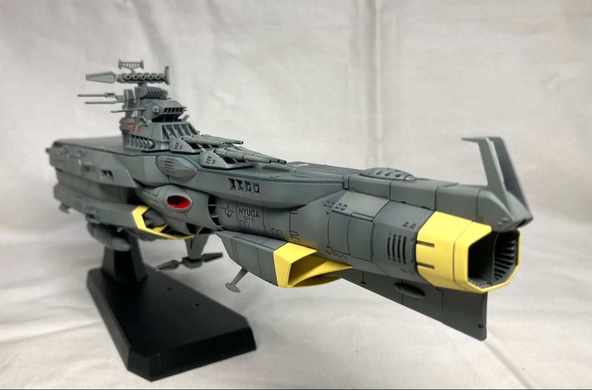 1/1000 宇宙戦艦ヤマト 地球防衛軍 ヒュウガ 塗装済完成品 バンダイ