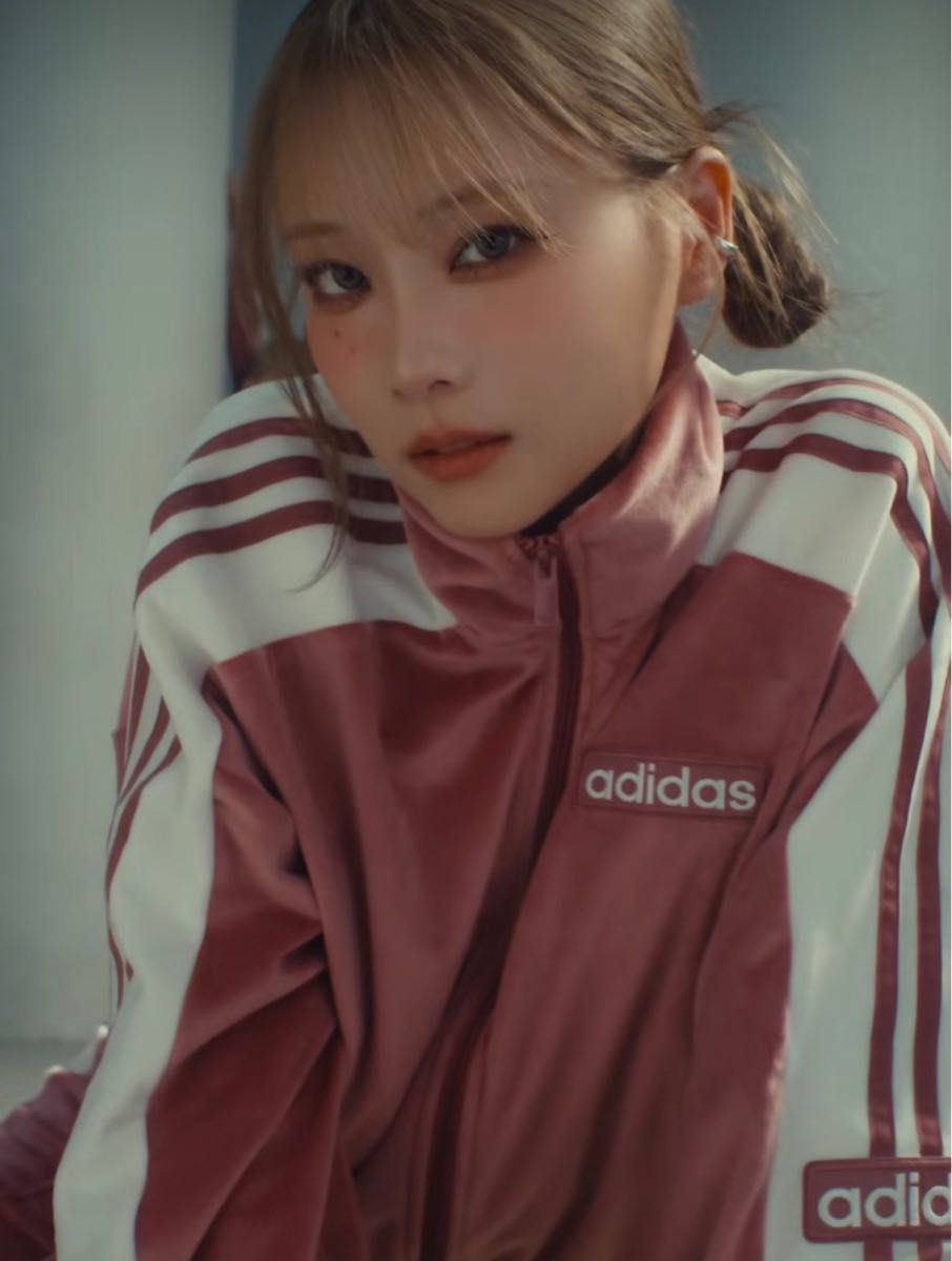 新品M adidas W ADIBREAK VELOUR TT 礒部希帆 重盛さと美 アディダス
