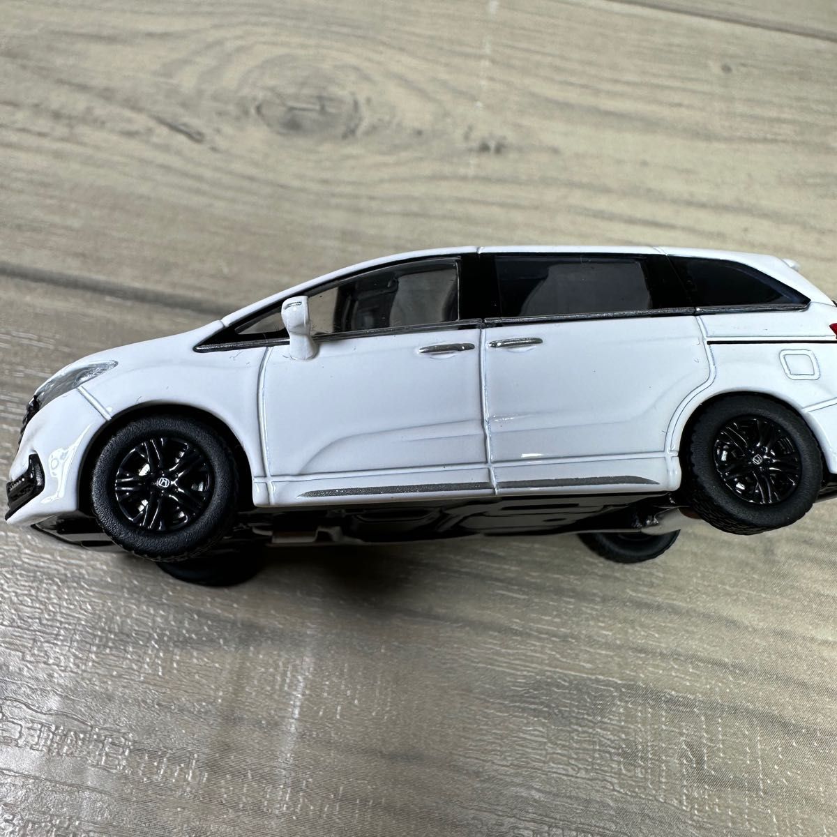 HONDA ホンダ オデッセイ ホワイト1/64 合金ミニカー ダイキャストカー