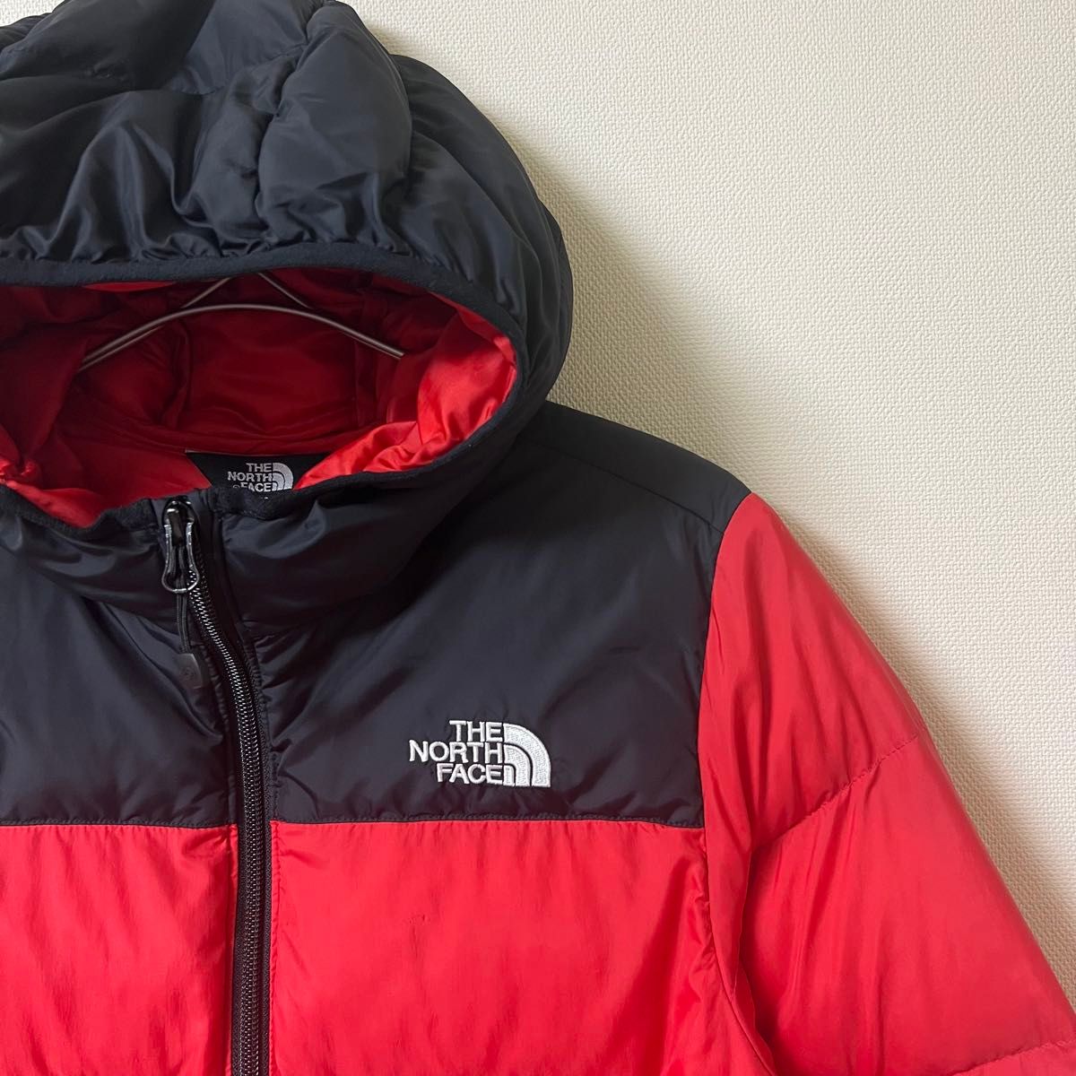 THE NORTH FACE キッズ 140 T-Ball ダウンジャケット 赤×黒 ノース