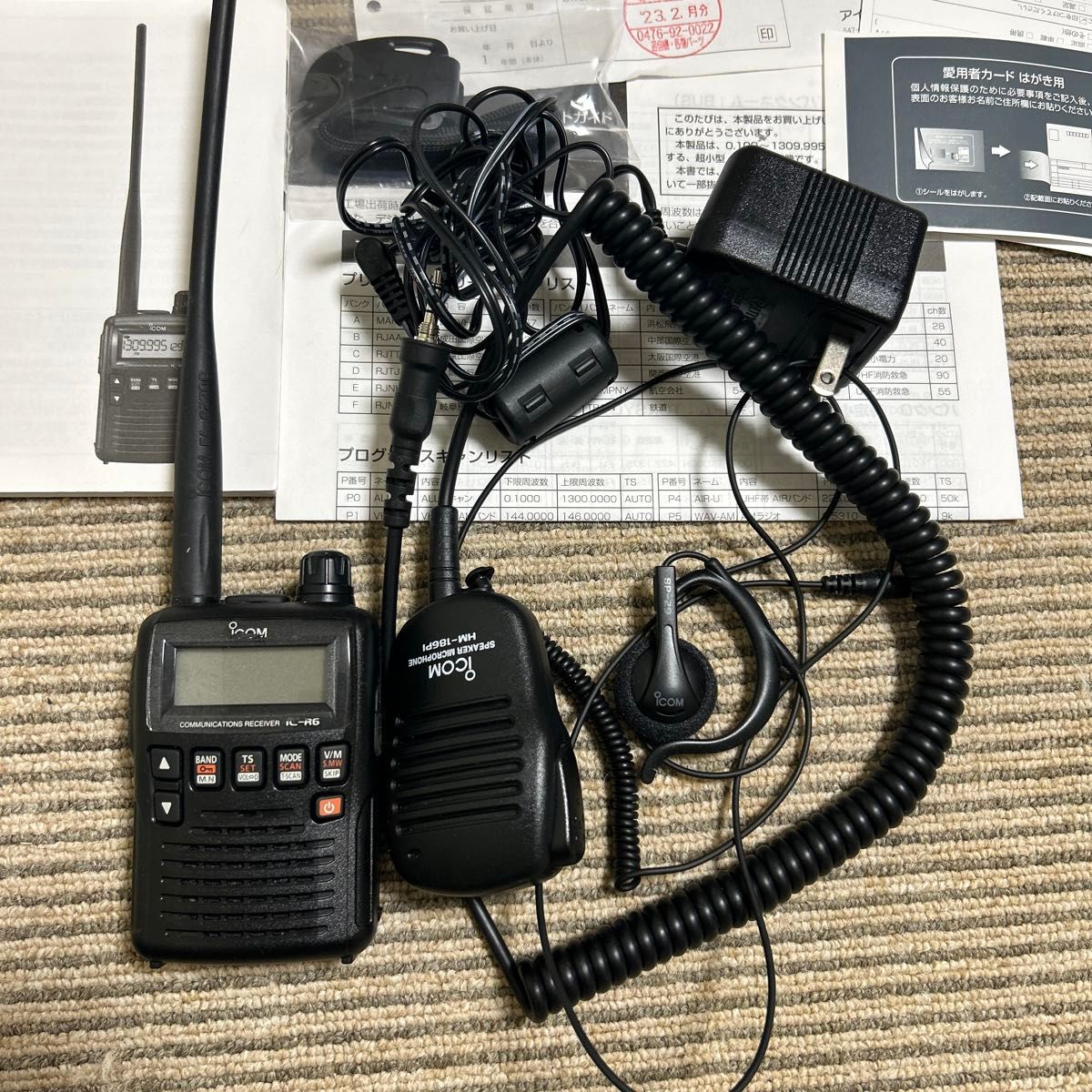 ICOM IC-R6 広帯域受信機 ハンディレシーバー HM-186PIマイク SP-29