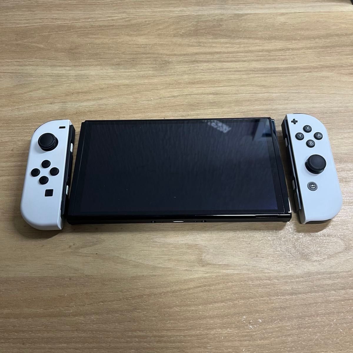 完美品 Nintendo SWITCH 有機ELモデル 本体 ホワイト/ブラック