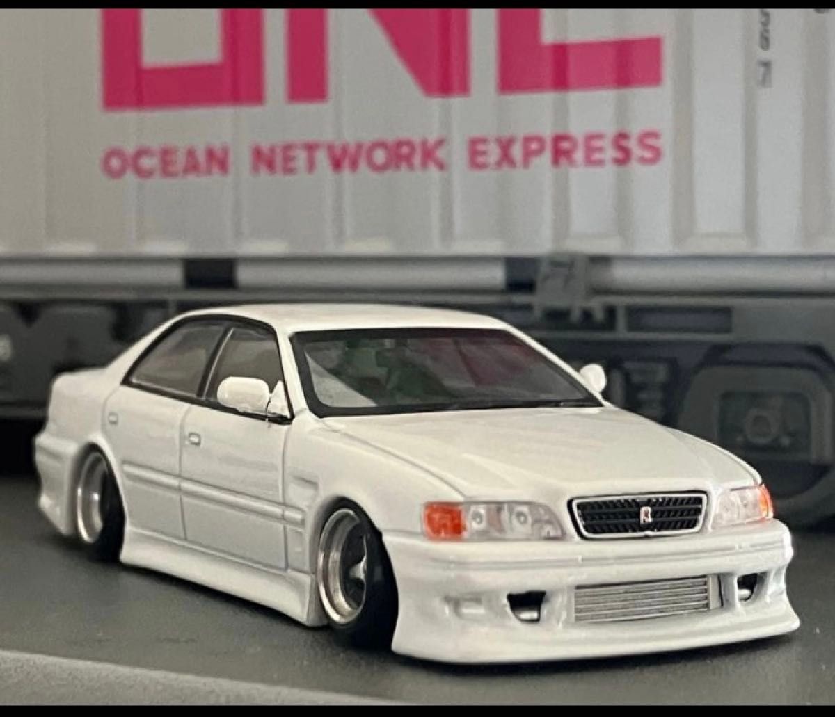 1/64 ミニカー トヨタ チェイサー JZX100 ホワイト 改造｜Yahoo!フリマ