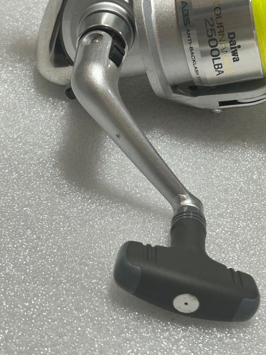 ダイワ トーナメントX 2500LBA レバーブレーキリール DAIWA TOURNAMENT