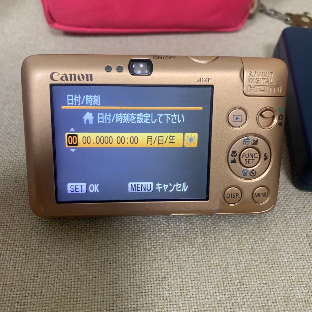 希少品】Canon IXY210 IS(ゴールド) 動作確認済み コンパクトデジタル