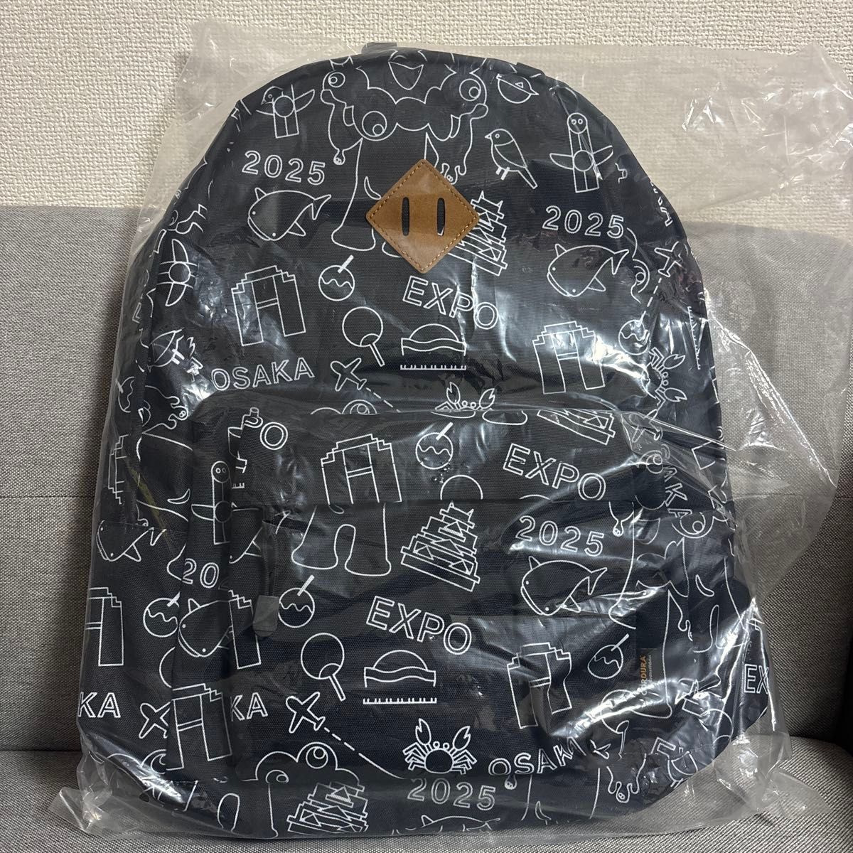 新品 EXPO2025 総柄 リュック 黒ミャクミャク デイパック リュック