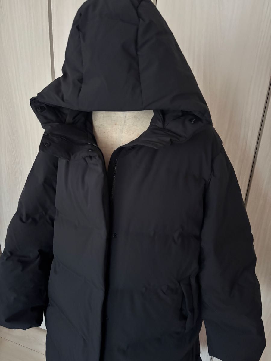 美品 ユニクロ シームレスダウンロングコート ブラック 大きいサイズ