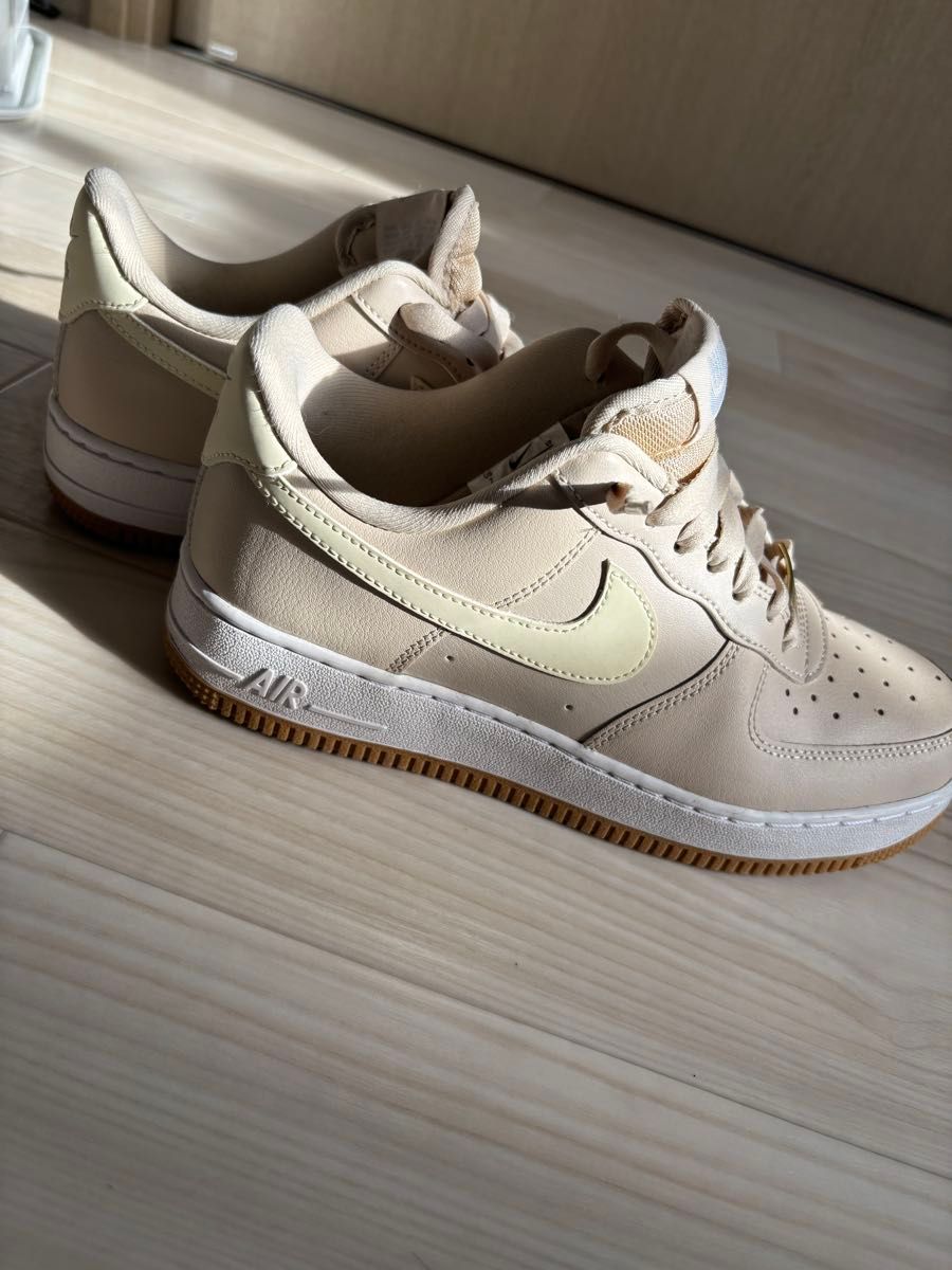 NIKE AIR FORCE 1 ナイキ エアフォース1 ベージュ系｜Yahoo!フリマ（旧