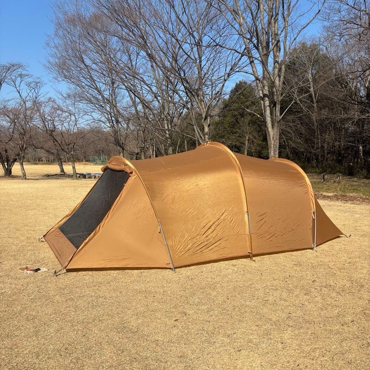 中古品 IGNIO 2ルーム トンネルテント&ヘキサタープセット 中古品