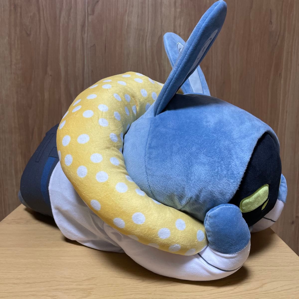 GIGO限定／タグ付き】ゼンレスゾーンゼロ 寝そべり ボンプ ぬいぐるみ
