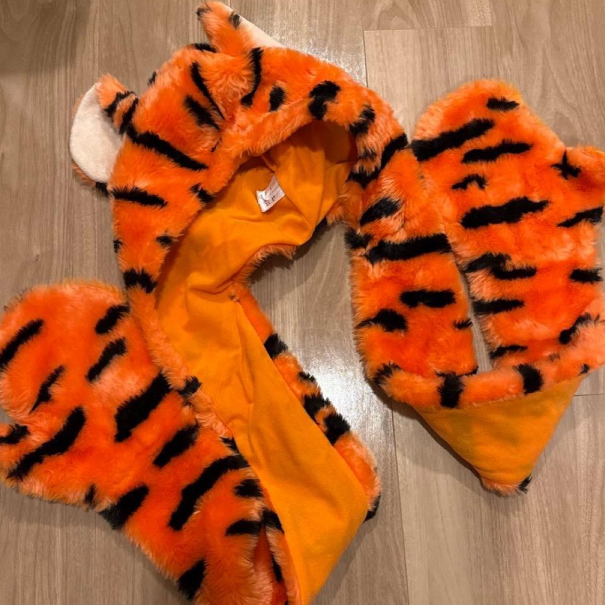 ティガー ファンキャップ マフラーキャップ マフラー ディズニー くま