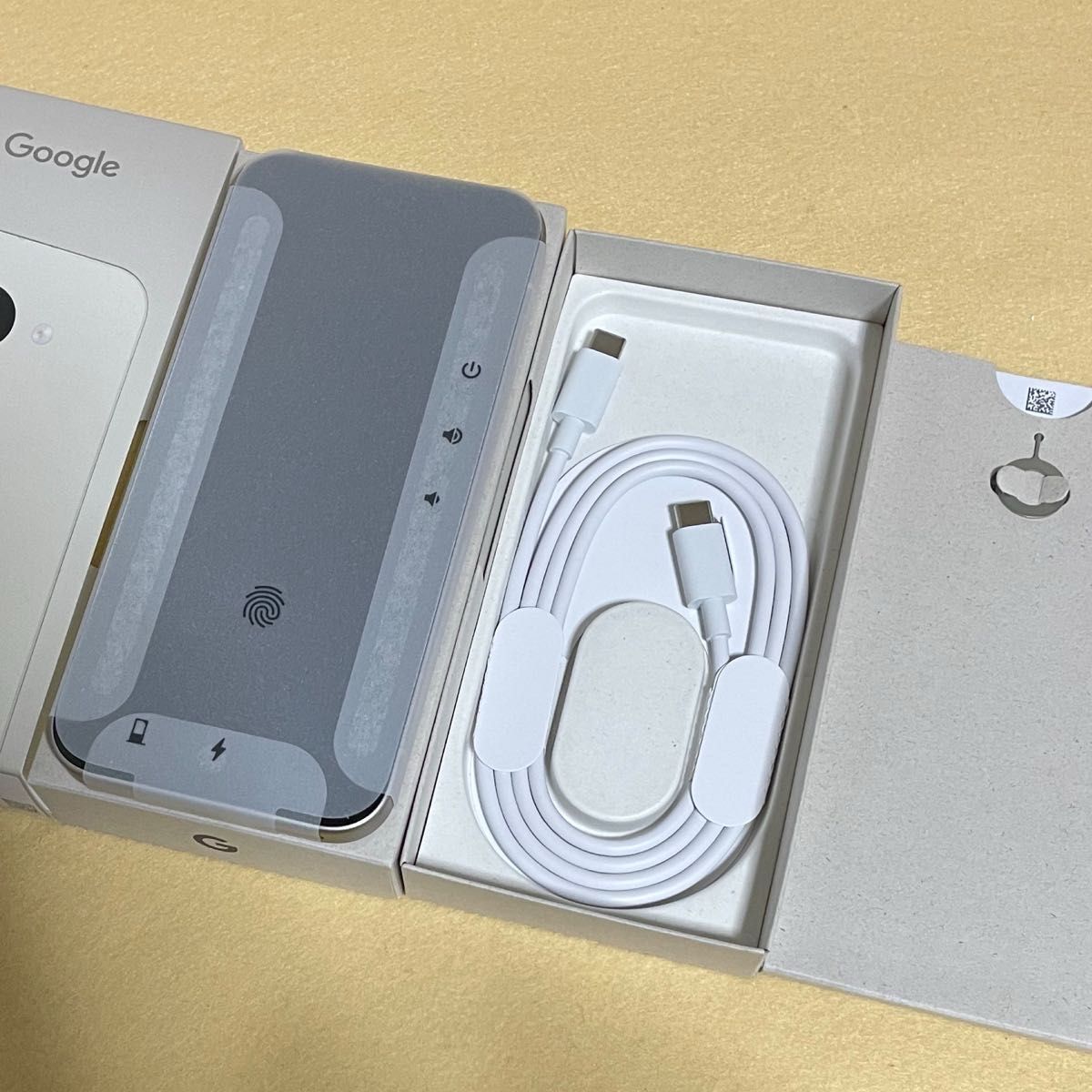 新品/未使用】Google Pixel 9a 128GB ポーセリン 一括購入/au版SIM