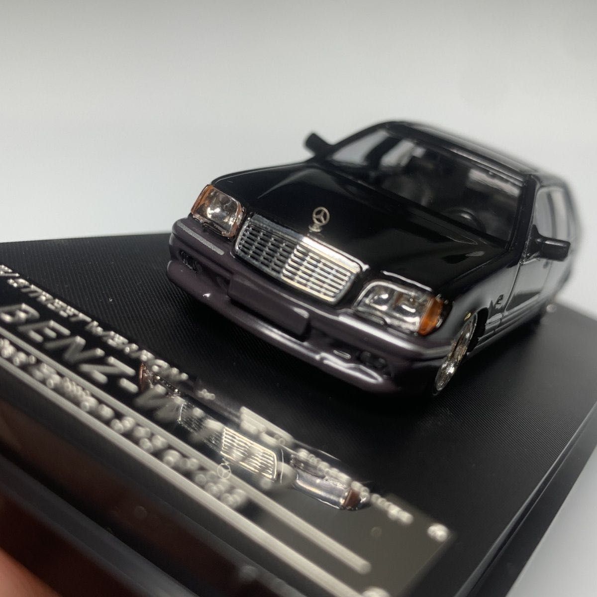 限定499】Street Weapon 1/64 メルセデス・ベンツ W140 S600（ブラック