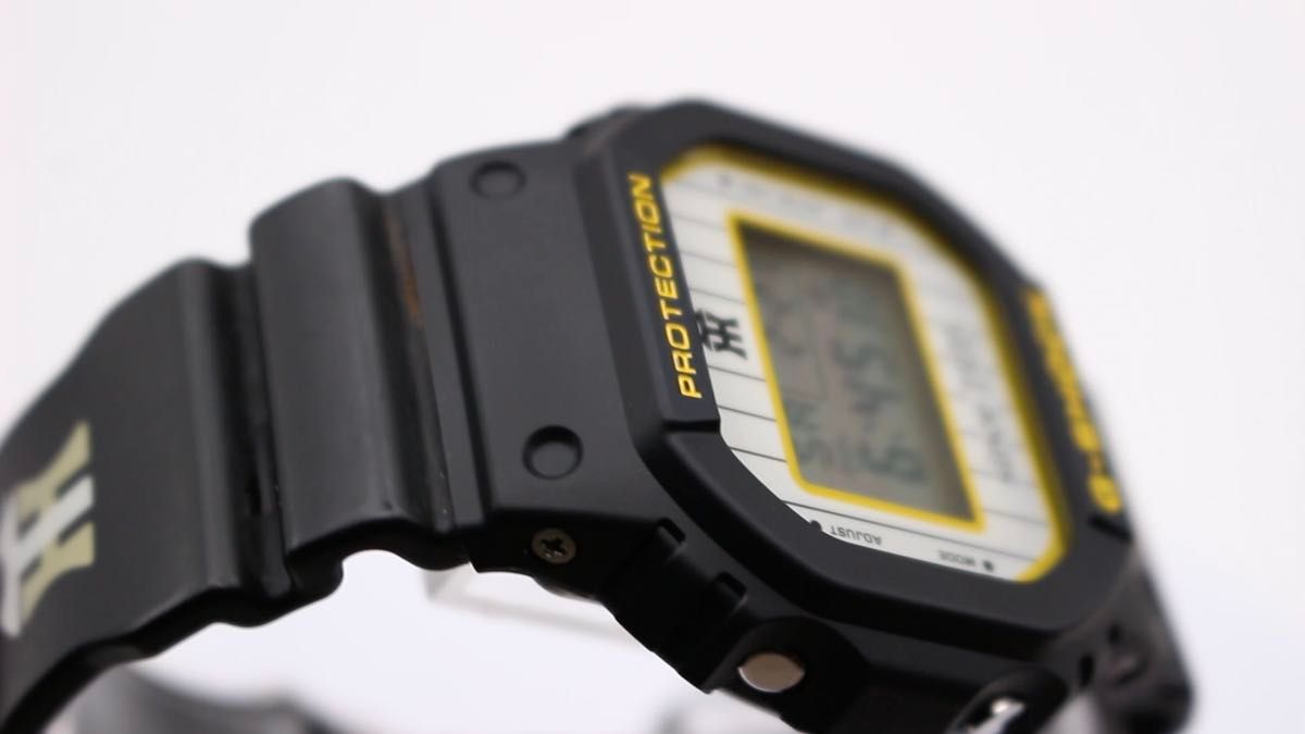 G-SHOCK 阪神タイガース2005年優勝記念モテル メンズ 腕時計 デジタル