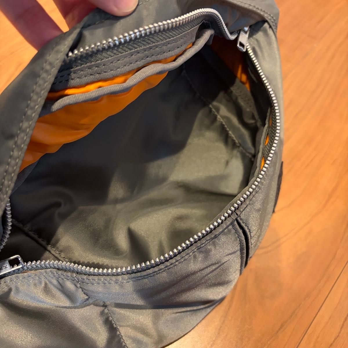 美品】PORTER TANKER WAIST BAG(S) ポーター タンカー シルバーグレー