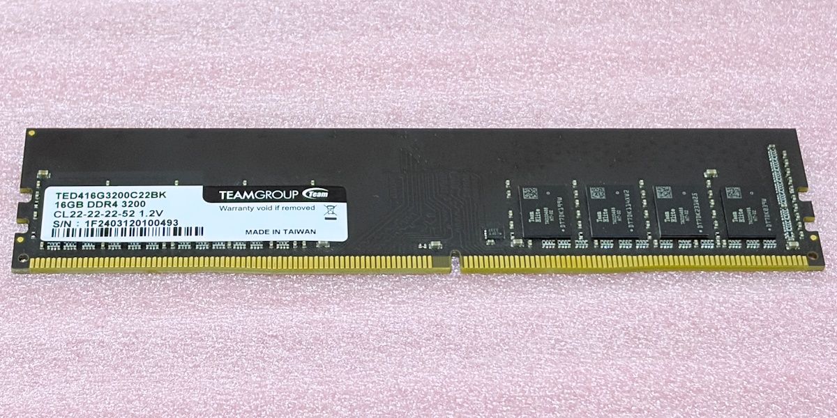 Team TED416G3200C22BK PC4-25600/DDR4-3200 288Pin DDR4 UDIMM