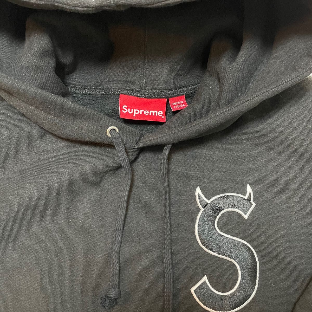 美品】Supreme Sロゴ ブラック パーカー Sツノ シュプリーム L｜Yahoo