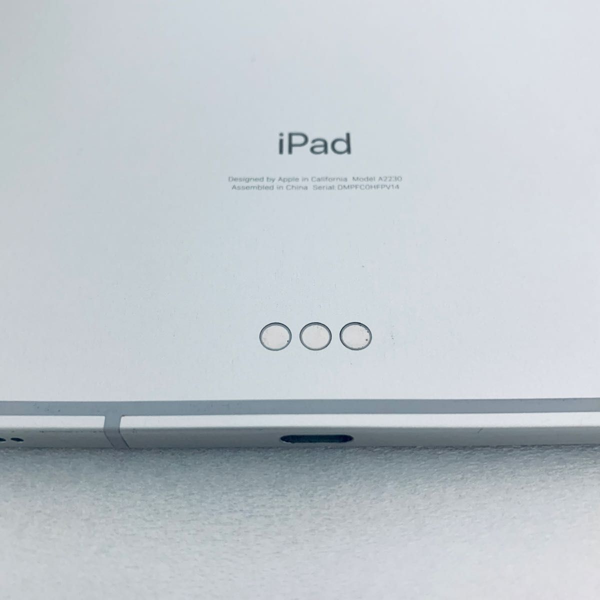 Apple iPad Pro 11インチ 第2世代 128GB シルバー MY2W2J/A SIMフリー